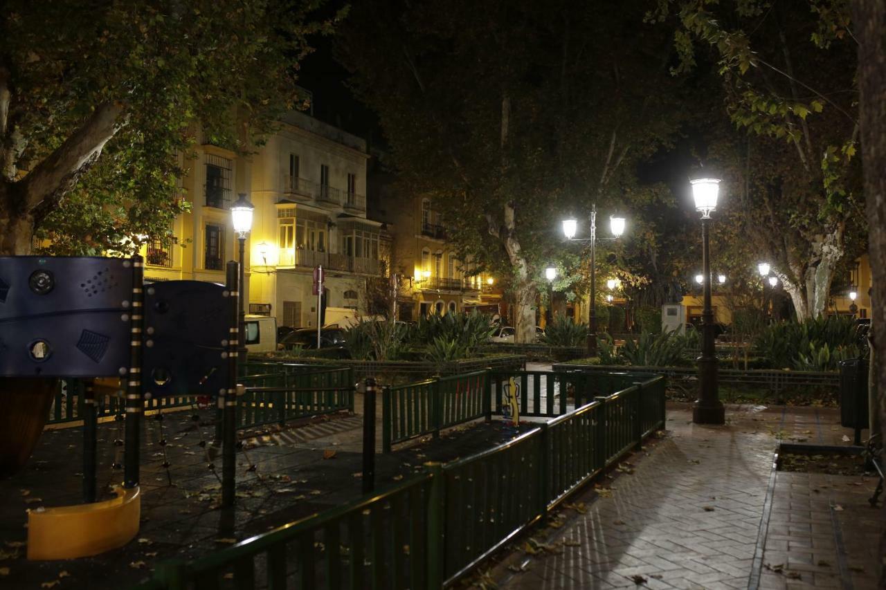 Las Llaves De San Pedro Sevilla Bagian luar foto